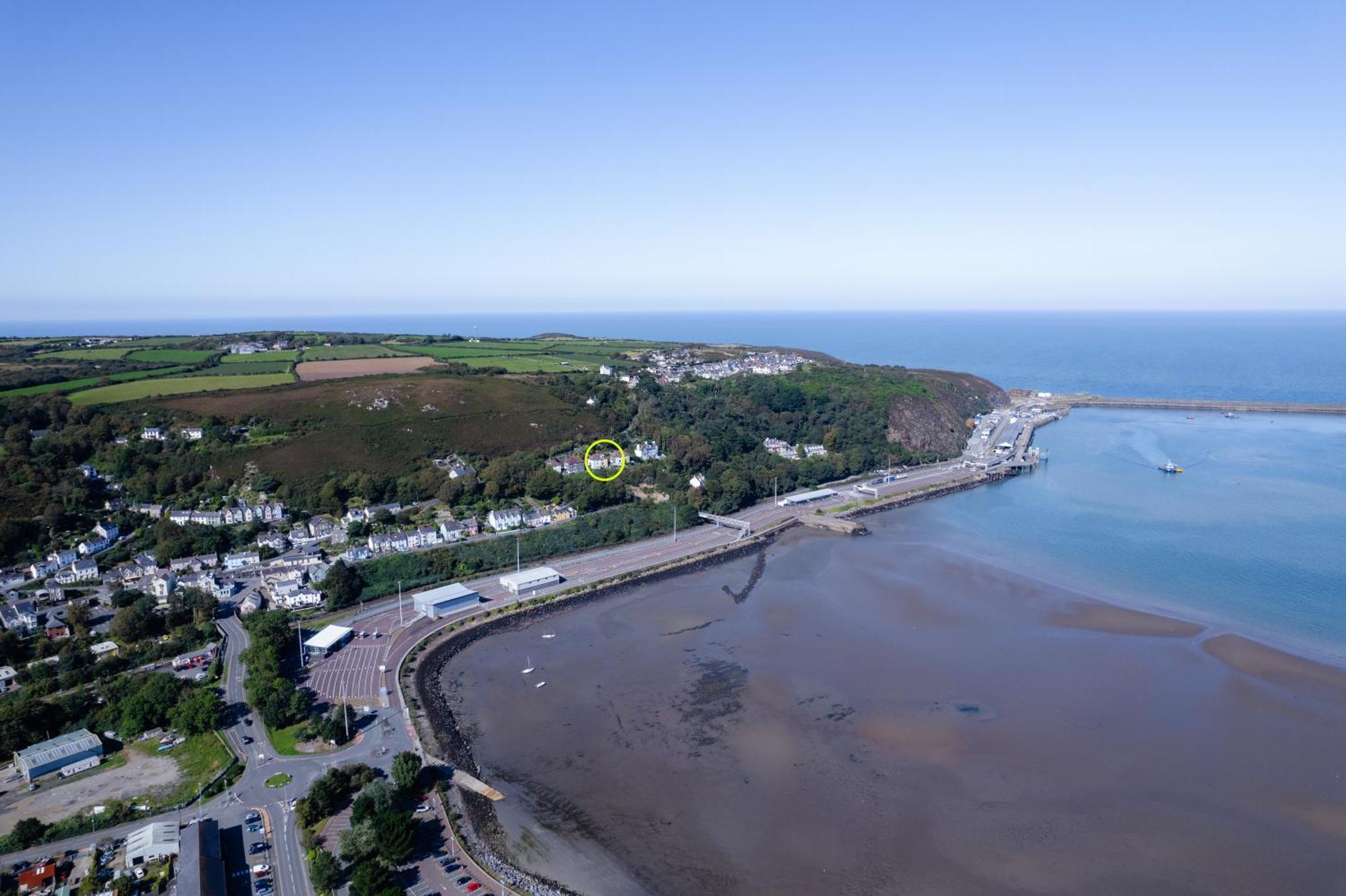 Seasidesteps Fishguard Exterior foto